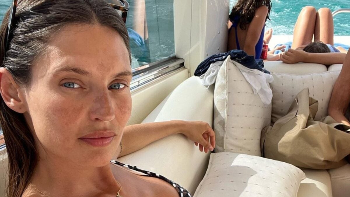 Bianca Balti, lo scatto in vacanza con le Figlie: Matilde è più bella di Lei!