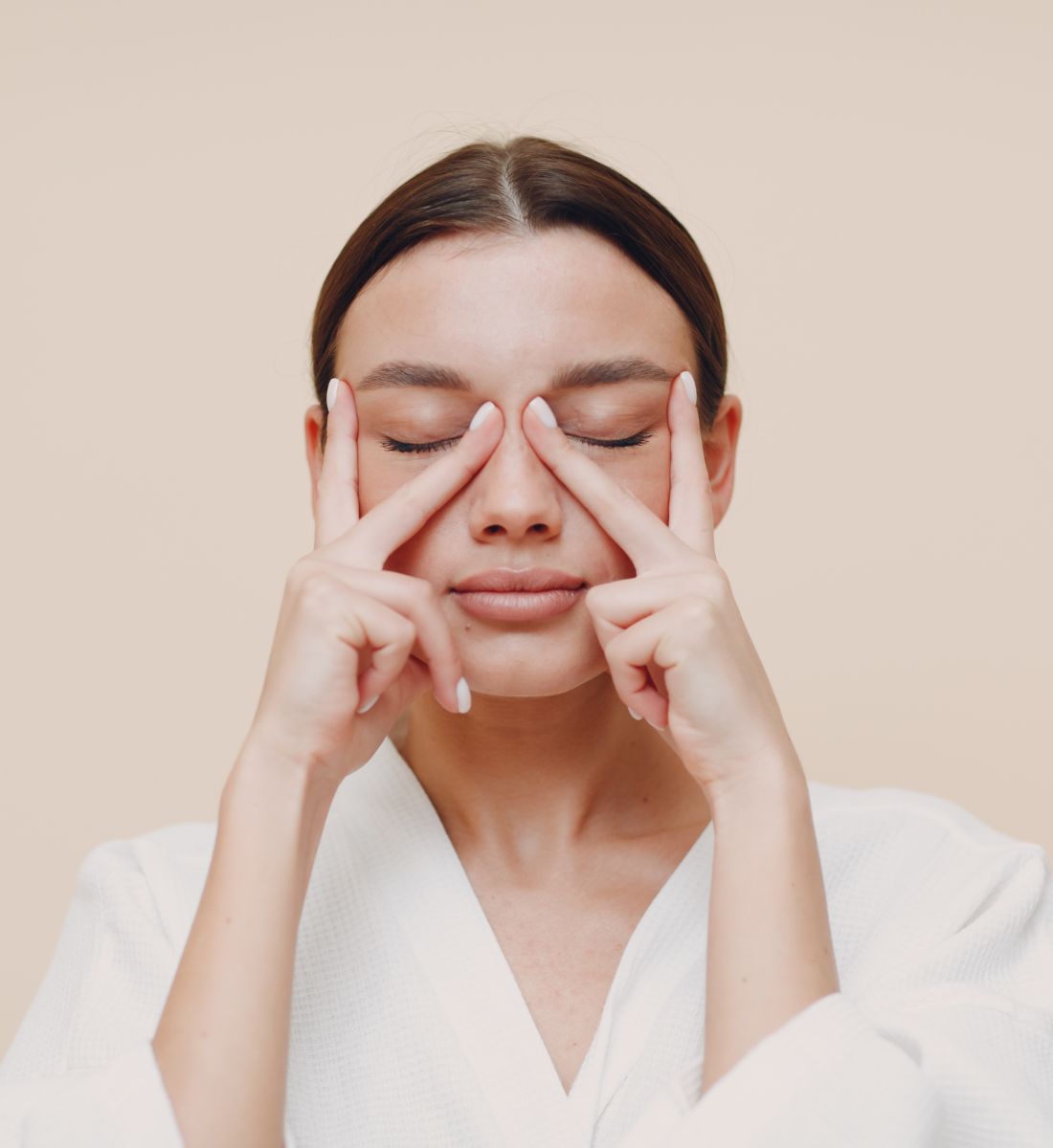 Galleria foto 'Allena i muscoli del viso: 5 esercizi di ginnastica facciale per combattere le rughe!' - foto 2