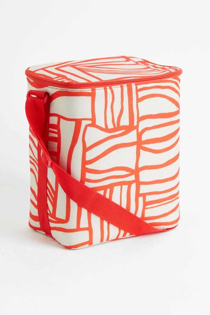 Galleria foto 'Borse Frigo: 5 modelli pratici e alla moda da portare al Mare' - foto 6