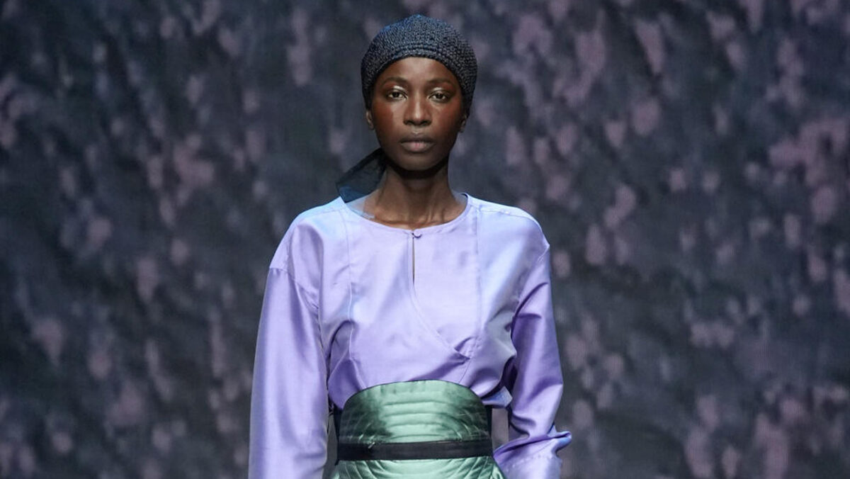 Come indossare il color Lilla: 7 look e abbinamenti da copiare