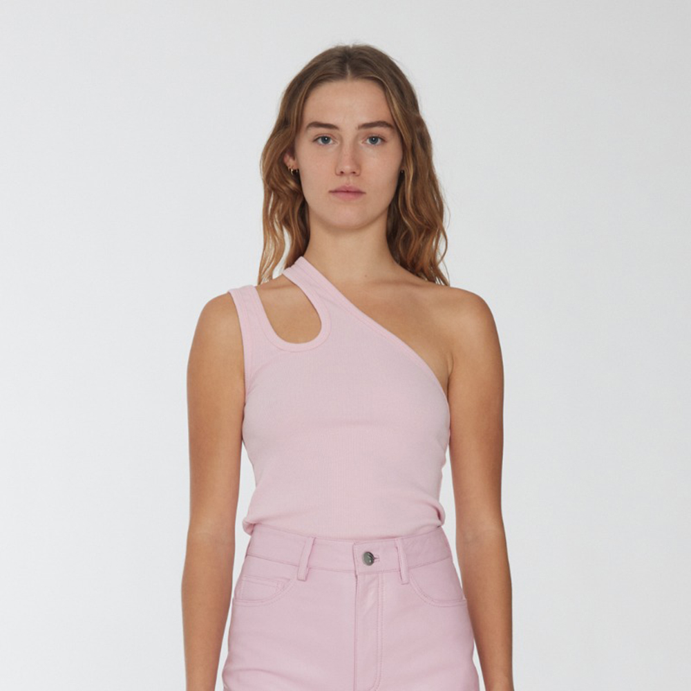 Galleria foto '13 Top monospalla che regaleranno un tocco cool a ogni tuo Look!' - foto 4