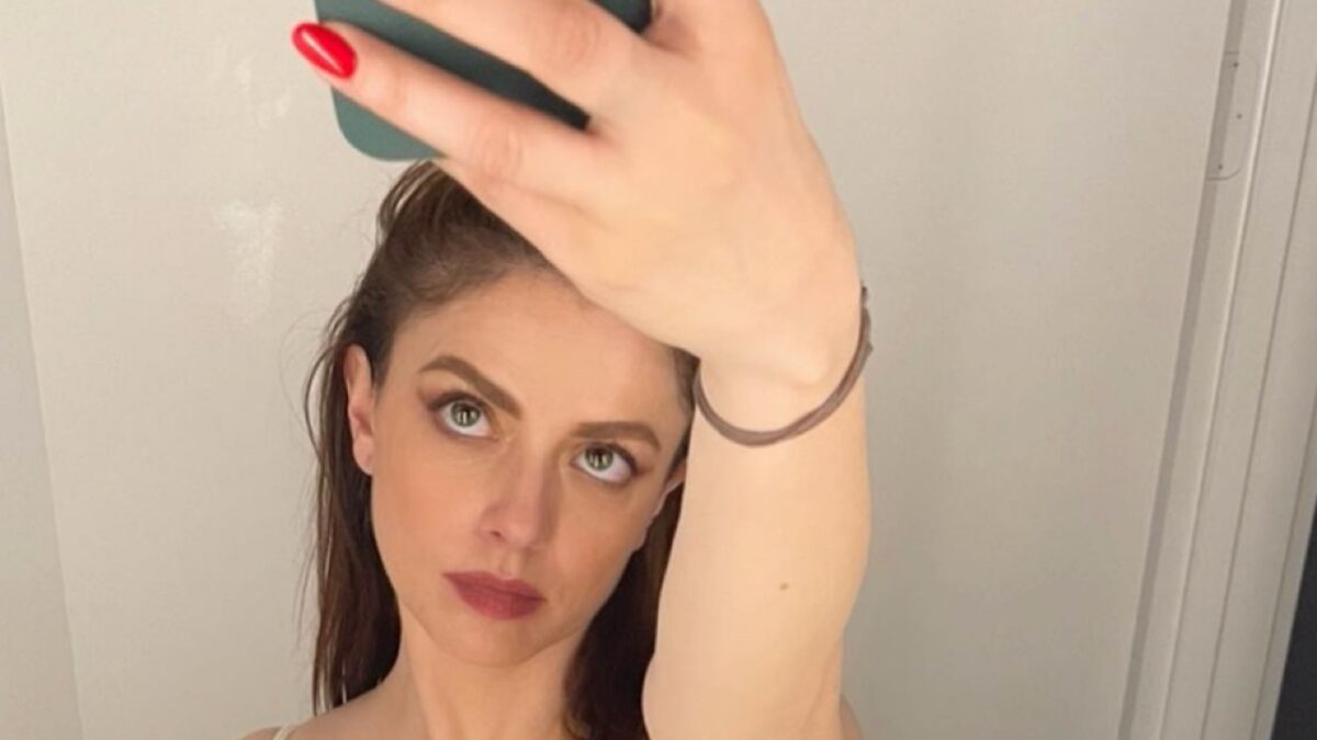 Annalisa, i 6 look iconici della regina delle hit!