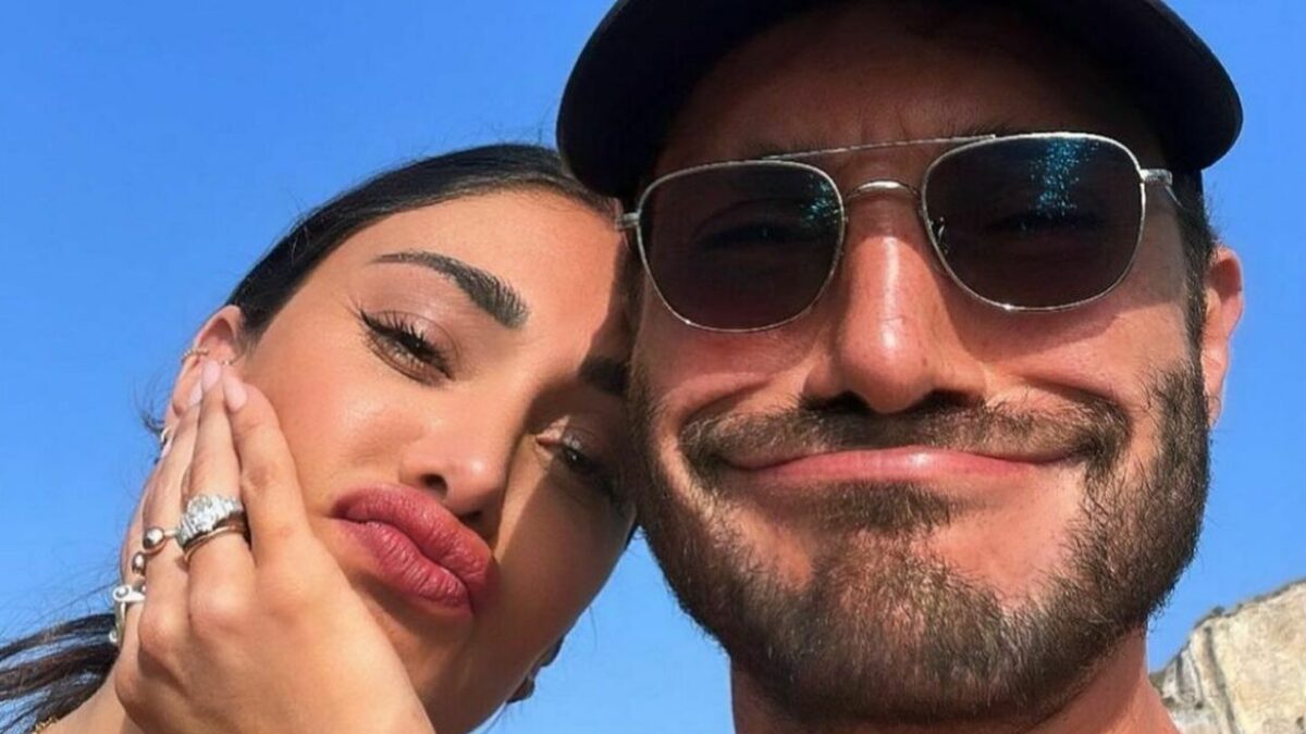 Belen Rodriguez ”tradita con una 23enne”: Stefano De Martino non si nasconde più