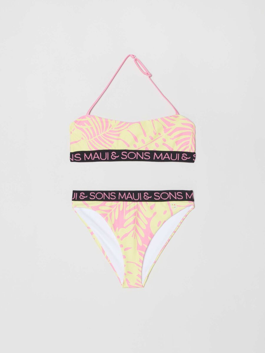 Galleria foto 'Surfwear: 5 consigli per vestire lo stile da vera regina delle onde' - foto 1