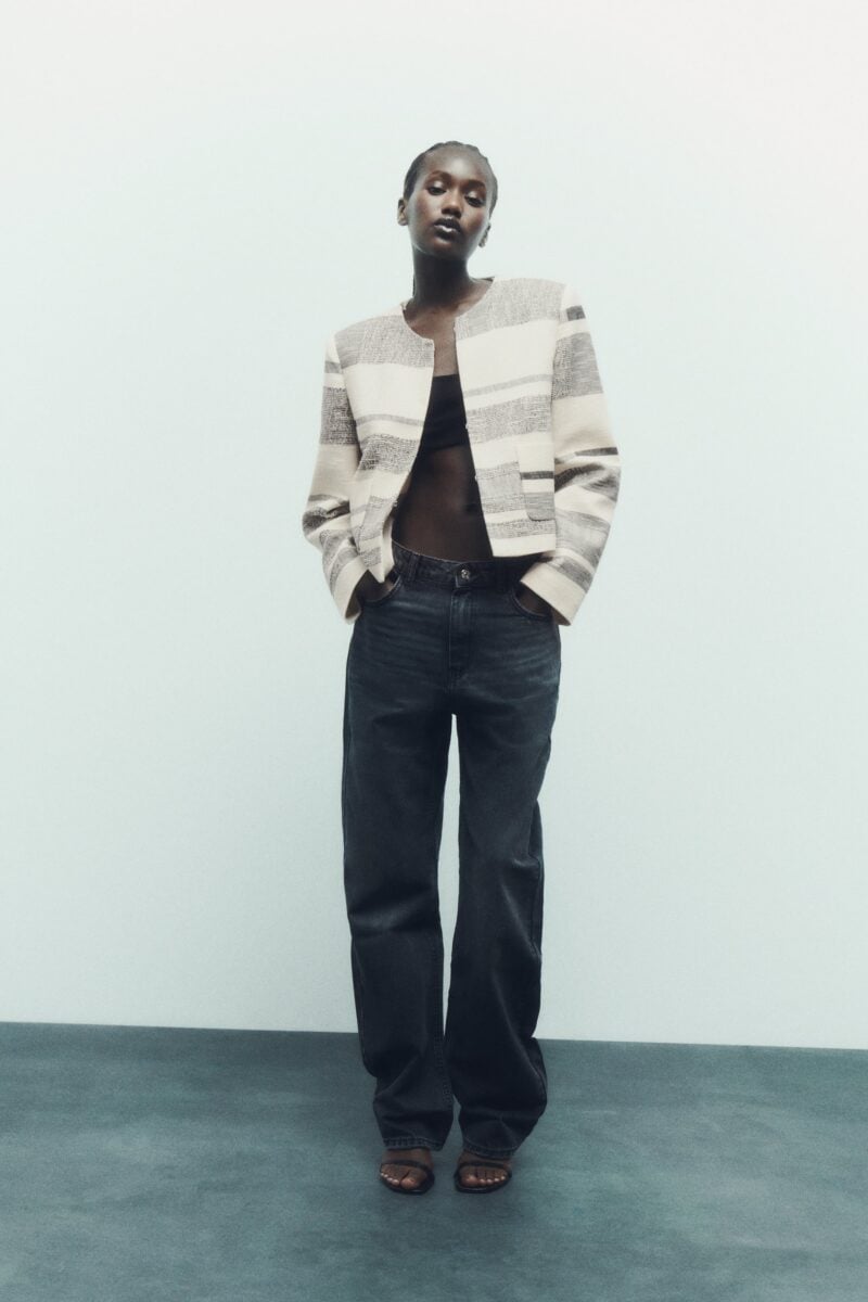 Galleria foto 'Zara, 6 Blazer da acquistare subito e indossare per tutto l’Autunno' - foto 1