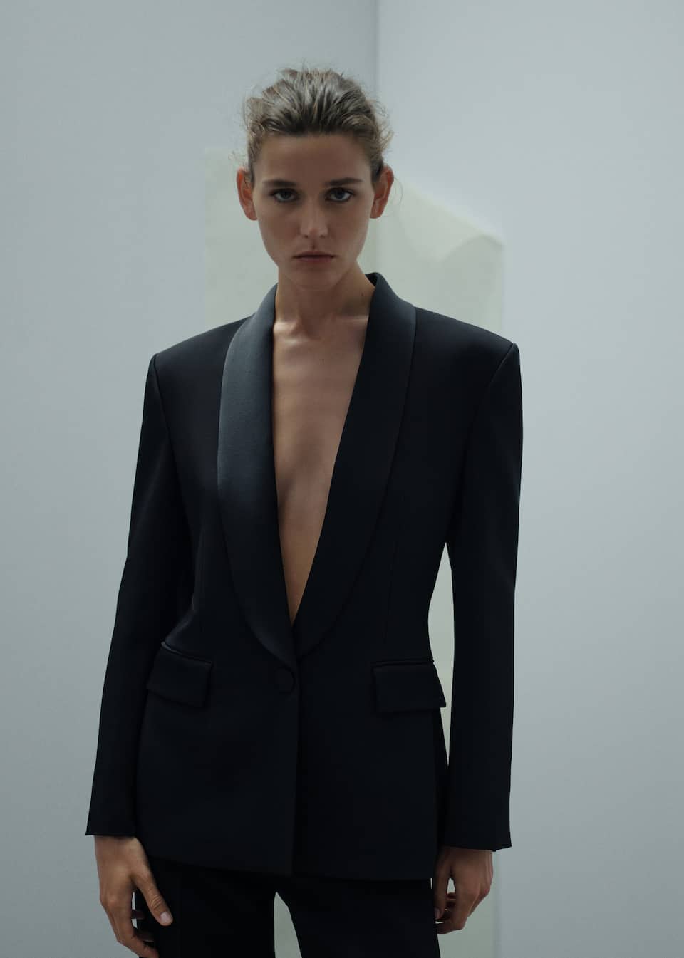 Galleria foto 'Mango: ecco i 5 capi imperdibili della nuova collezione…' - foto 3