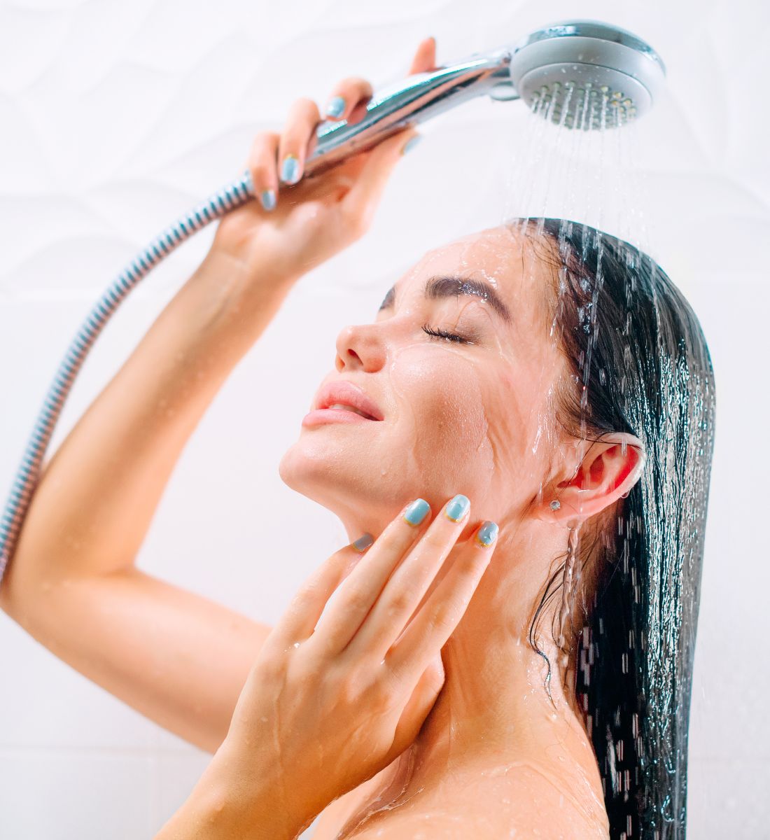 Galleria foto 'Co-wash, capelli puliti senza shampoo: 9 cose da sapere…' - foto 8