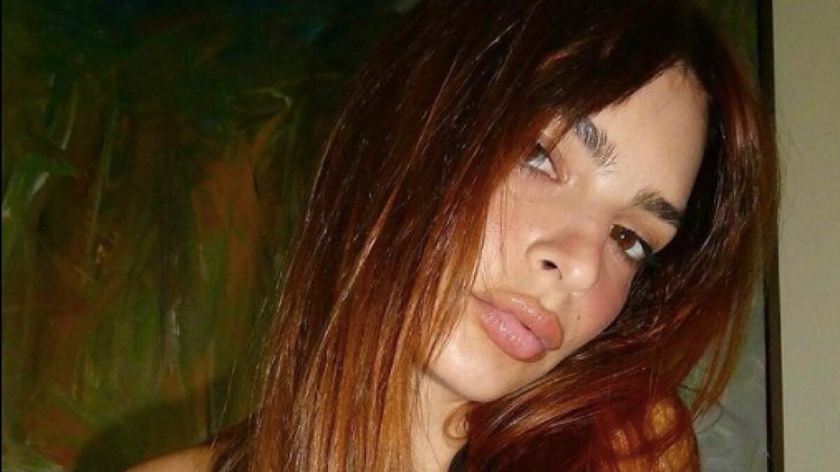 Emily Ratajkowski infiamma il Web, il Bikini lascia poco all’immaginazione (FOTO)