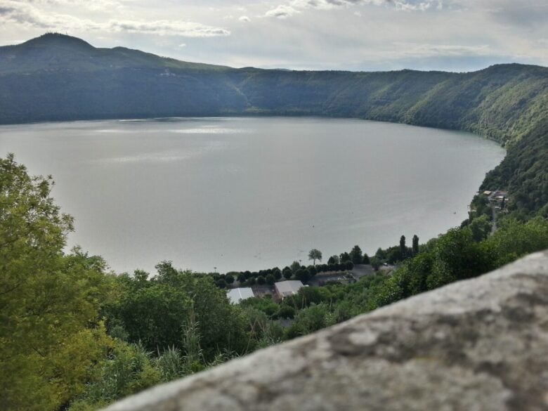 Lago Nemi vista