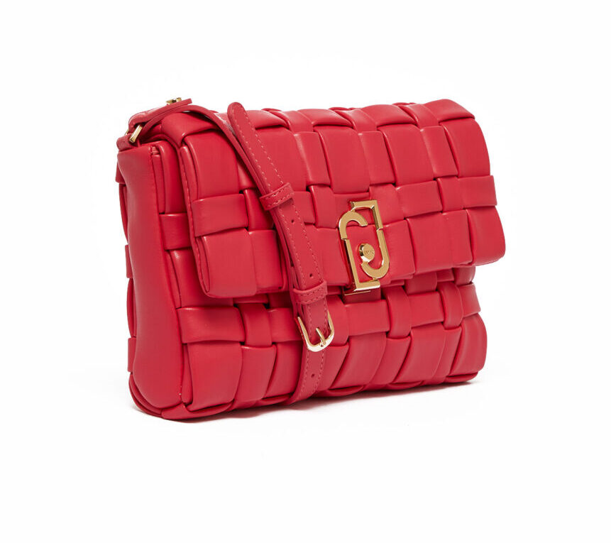 Galleria foto '6 bellissime Borse Rosse per regalare vivacità ai tuoi look Estivi' - foto 1