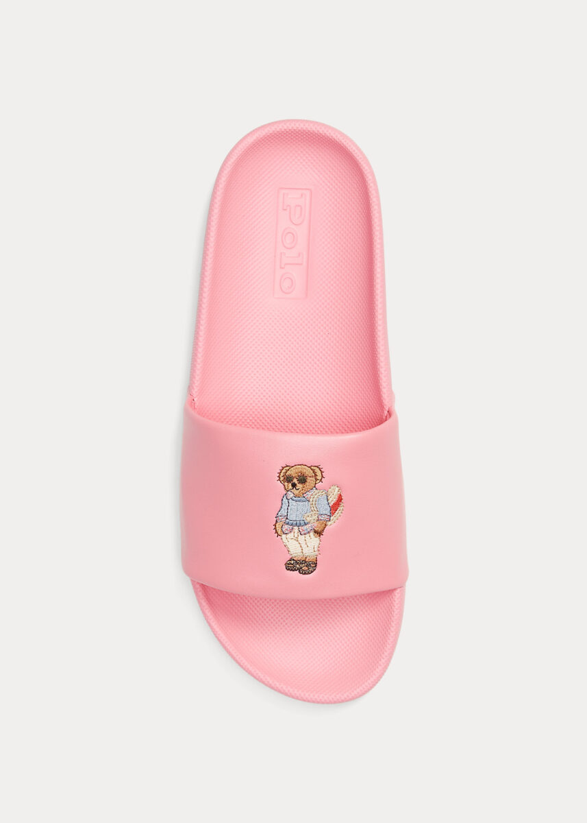 Galleria foto '5 Ciabattine Rosa per un look da spiaggia in puro mood Barbie' - foto 4