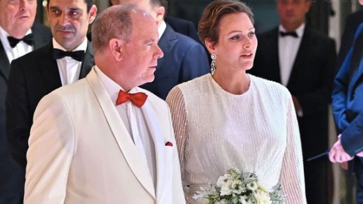 Bomba sul Principe Alberto e Charlene di Monaco: “lei lo riceve solo su appuntamento”