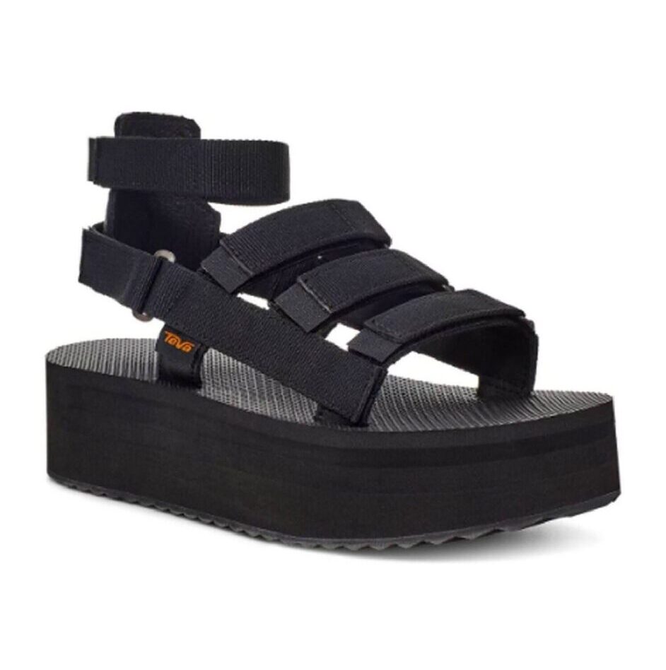 Galleria foto 'Sandali Teva, ecco i 6 più comodi e trendy da acquistare subito!' - foto 5