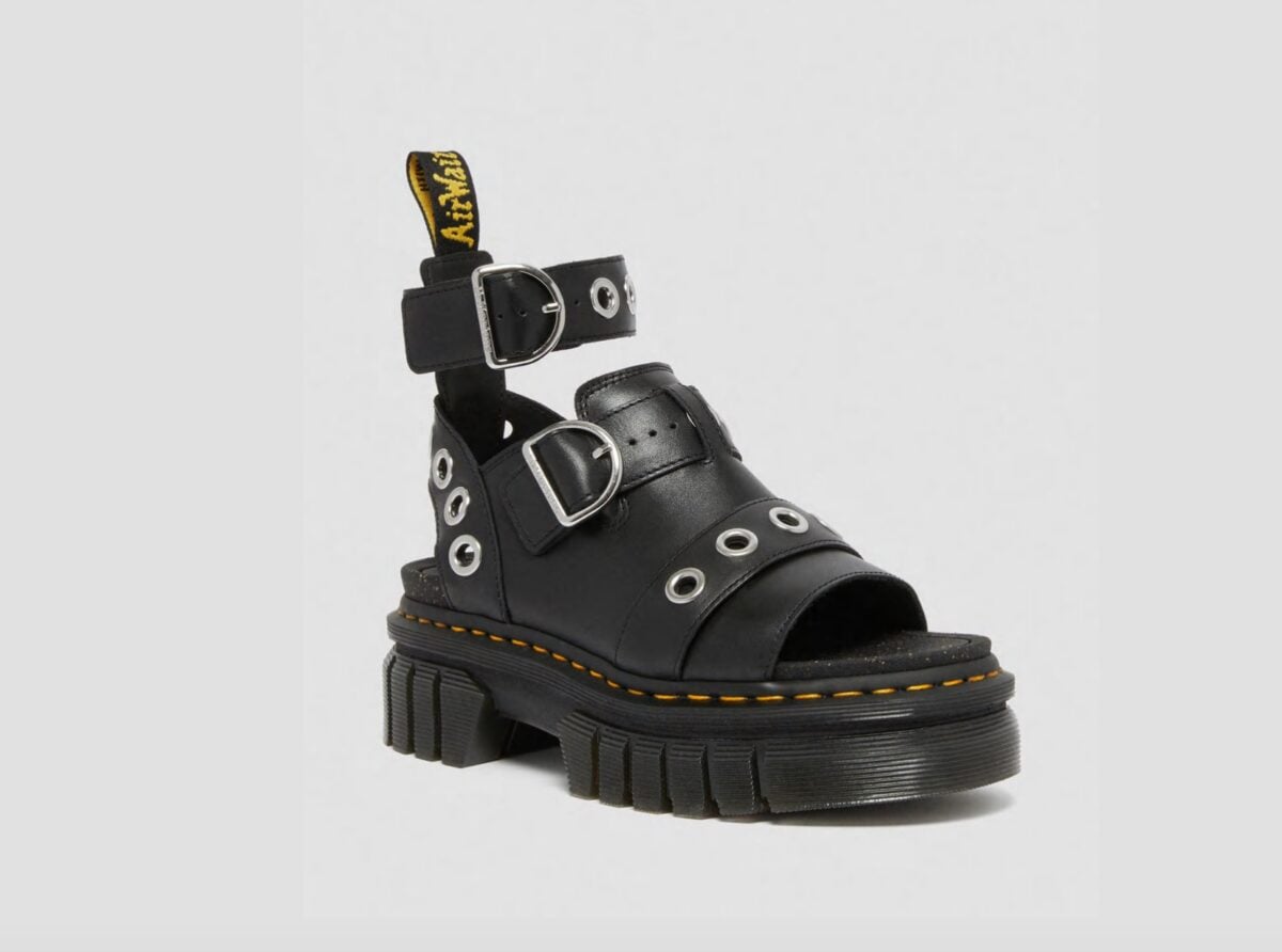 Galleria foto 'Sandali con le borchie: ecco i 5 modelli più ‘Rock’ dell’estate…' - foto 6