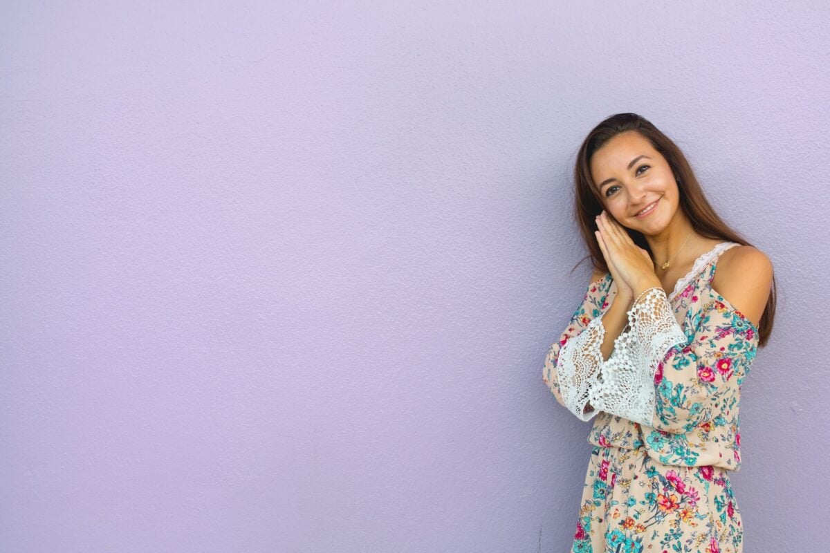 Galleria foto 'Gli accessori giusti per un romantico Vestito a fiori: 5 total look da copiare!' - foto 4