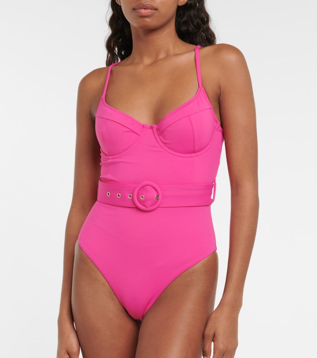 Galleria foto '5 Costumi da Bagno seersucker che nascondono i difetti e valorizzano le curve' - foto 1