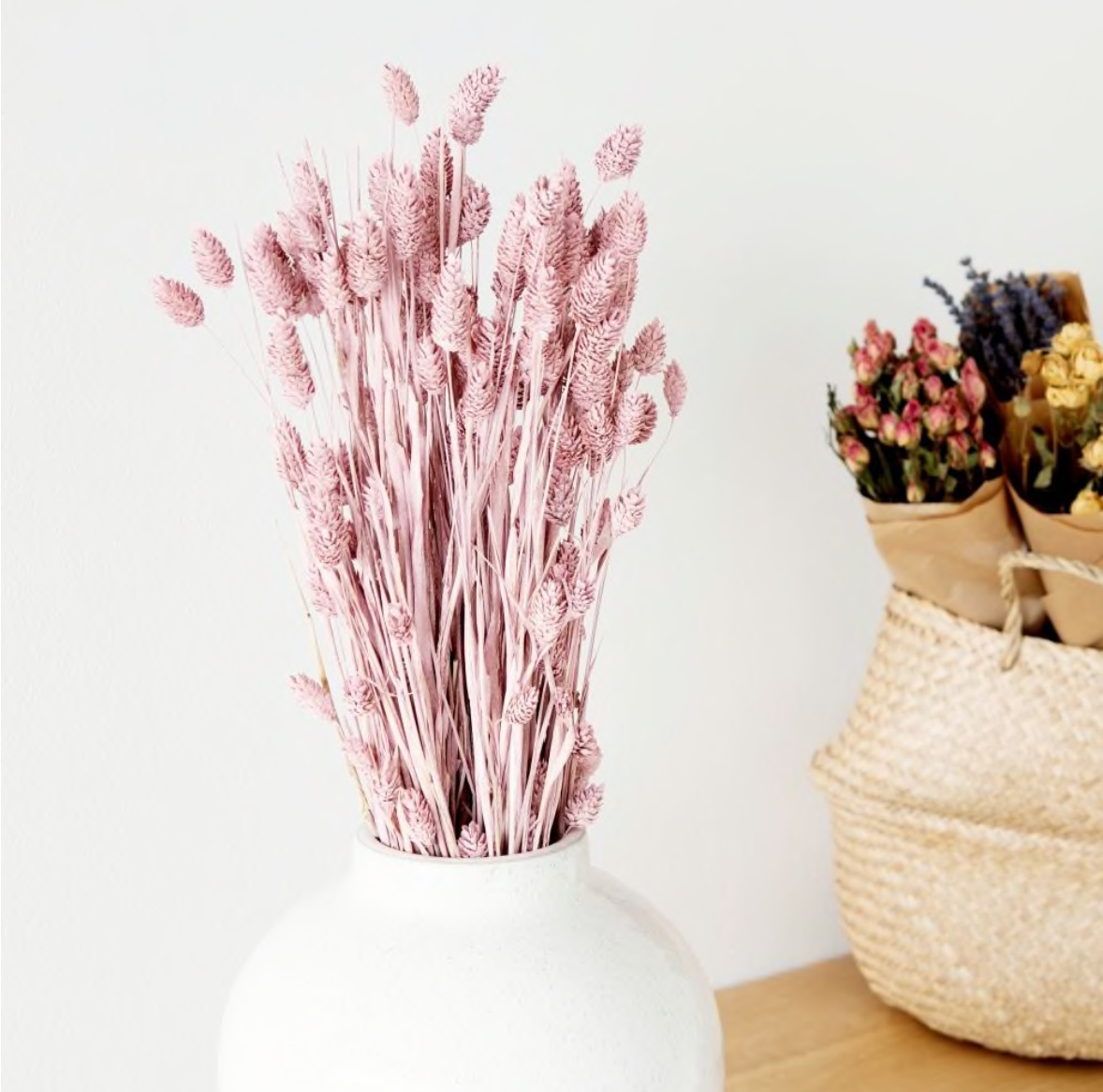 Galleria foto 'Una casa in stile Barbiecore: 5 Decorazioni e Complementi nel Colore del momento' - foto 2