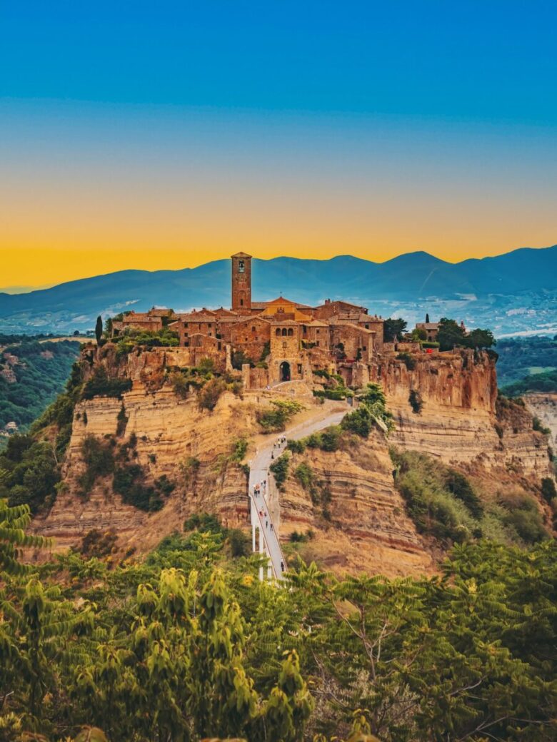 borgo del Lazio, Civita di Bagnoreggio