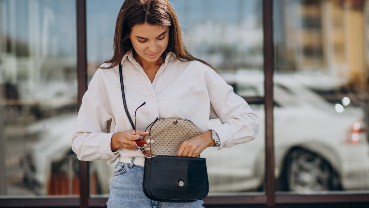 6 Cross Body Bag perfette per l’aeroporto. Le borse più pratiche e funzionali