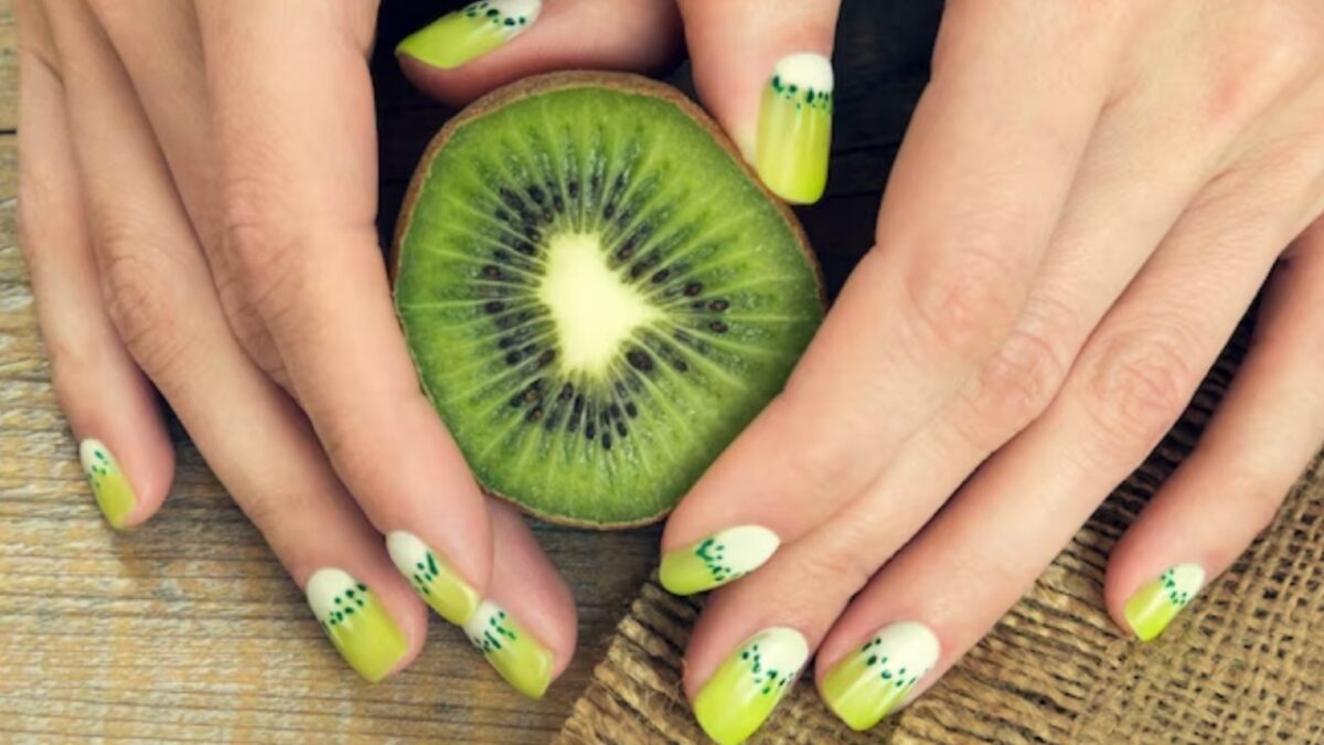 Fruit Nails: 6 idee per una golosa manicure a tema frutta…