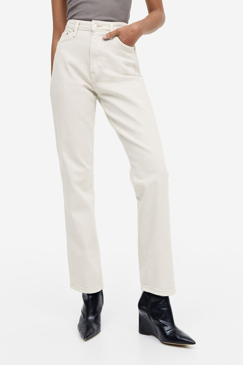 Galleria foto 'Jeans, 5 modelli perfetti per l’Estate. Ecco quali indossare con il caldo…' - foto 4