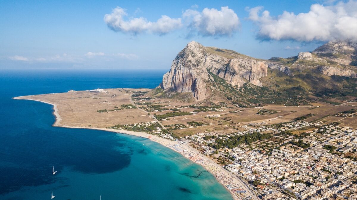 5 spiagge paradisiache che potrai goderti a Settembre in Italia, non le vedrai mai più così!