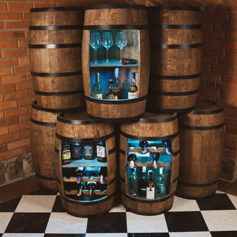 botte cantinetta vino