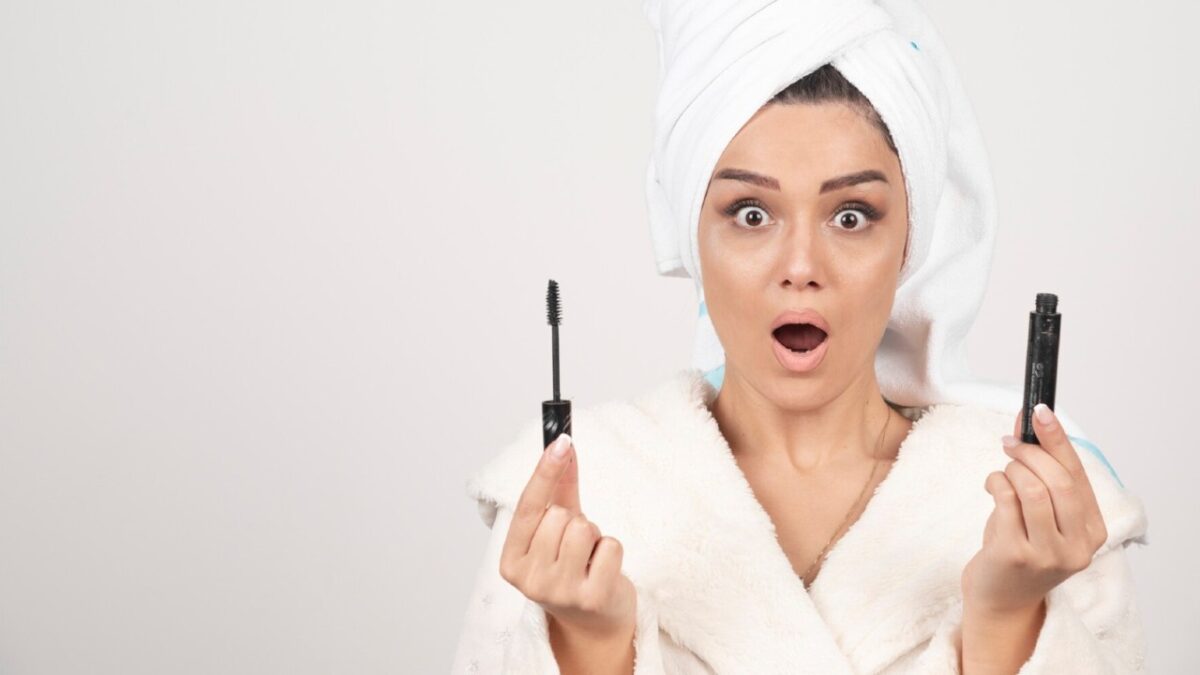 Mascara, questa è la nuance perfetta per un make up autunnale