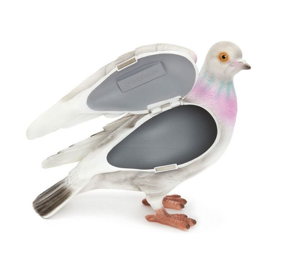 Galleria foto 'Queste 5 Borse scultoree sono il trend Autunno-Inverno 2023' - foto 7