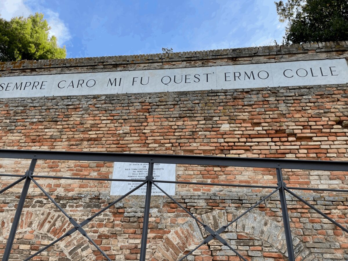 Galleria foto 'Questo è il Borgo più bello delle Marche. Scoprilo subito, in Autunno è bellissimo…' - foto 3