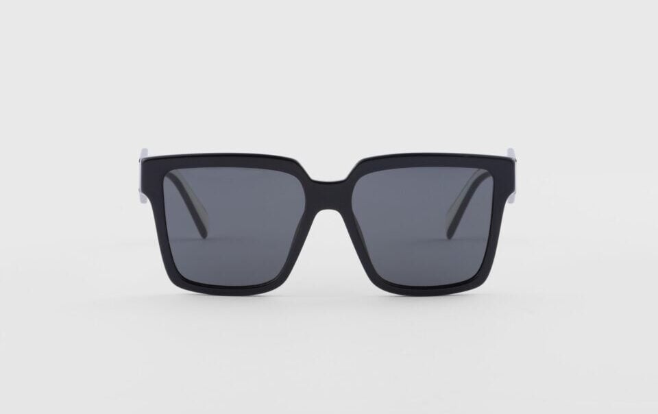 Galleria foto 'Occhiali da Sole, i 5 modelli più desiderati dell’autunno' - foto 5