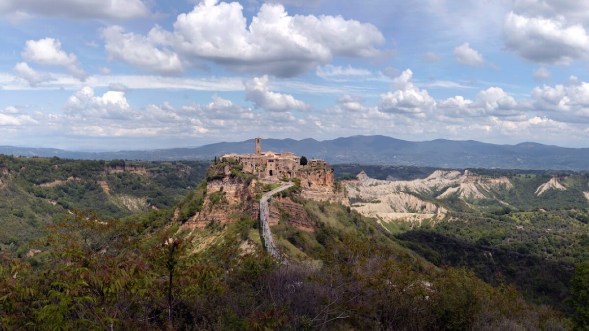 5 Borghi fantasma d’Italia assolutamente da scoprire…