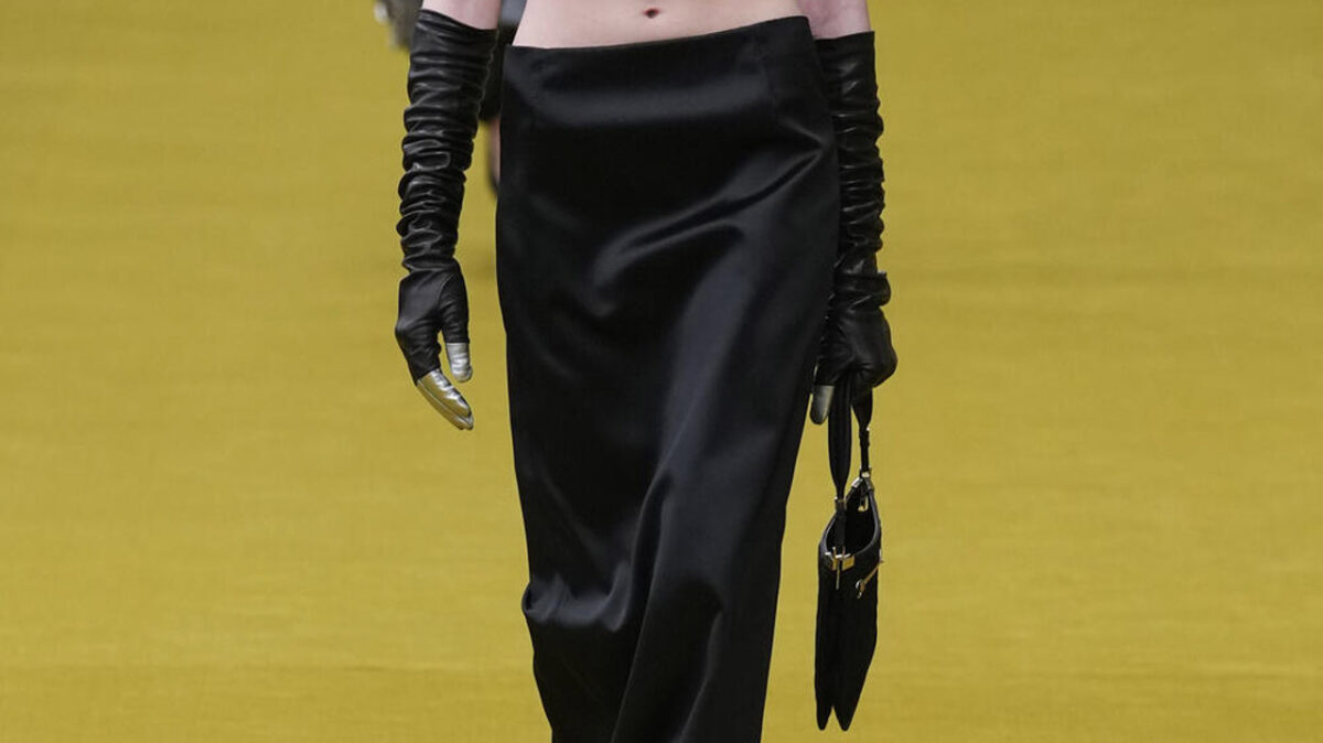 Come abbinare la gonna lunga: 9 look da copiare!