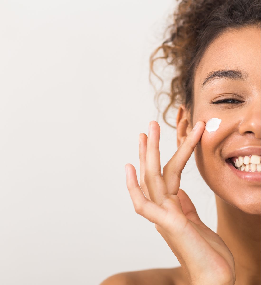 Galleria foto 'Skincare d’autunno: come preparare la pelle al cambio di stagione' - foto 3