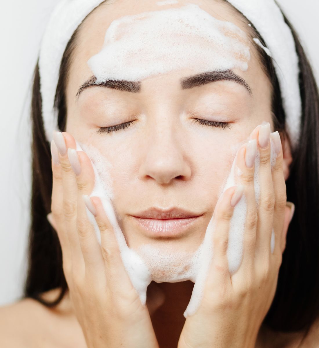 Galleria foto 'Skincare d’autunno: come preparare la pelle al cambio di stagione' - foto 2