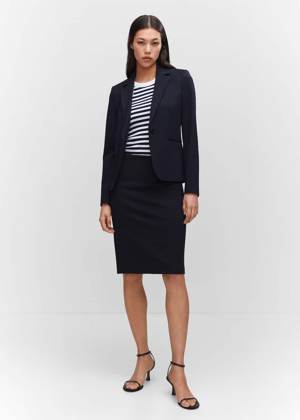 Galleria foto '5 look da copiare per il tuo colloquio di lavoro. Sará un successo assicurato!' - foto 5