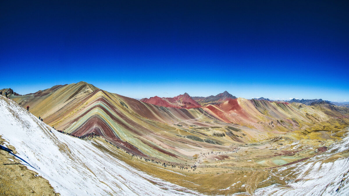 4 luoghi straordinari nel mondo dai colori mozzafiato. Resterete a bocca aperta!