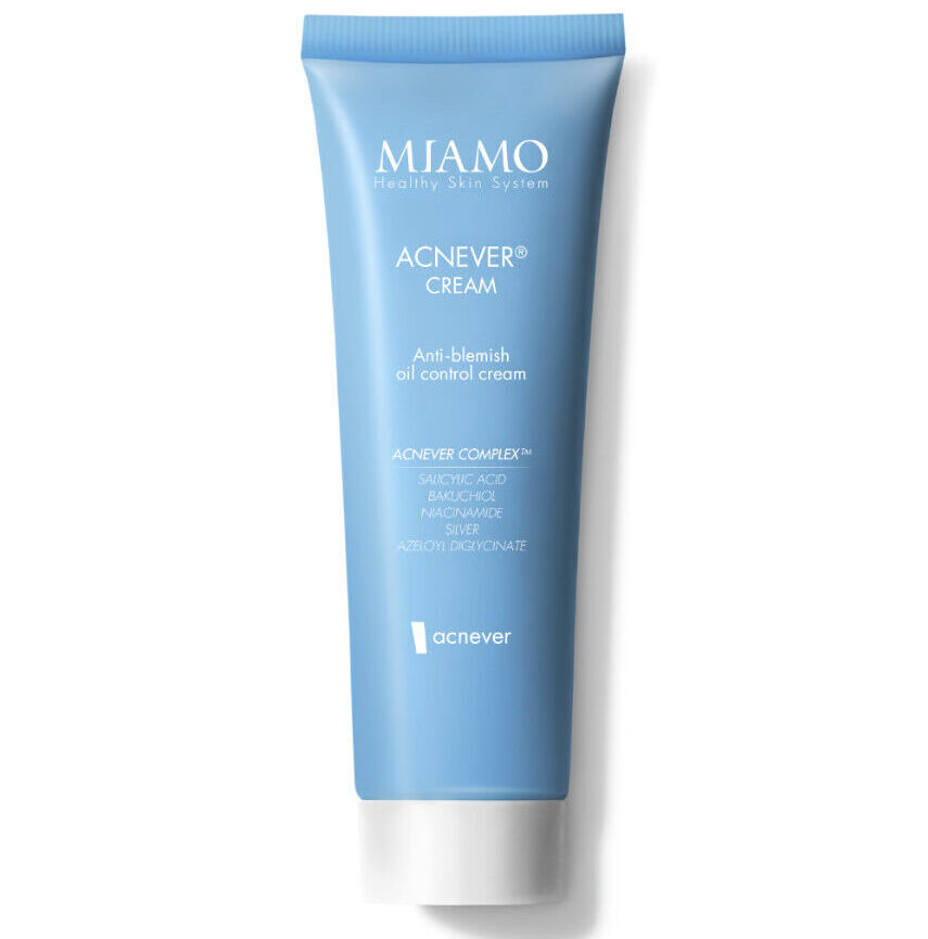 Galleria foto 'SOS Pelle Grassa? 6 Creme Seboregolatrici da provare subito' - foto 5