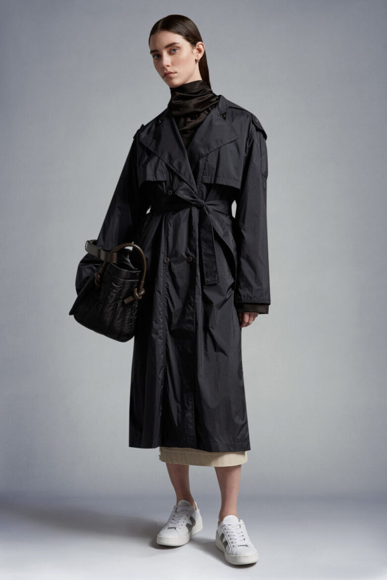 trench moncler