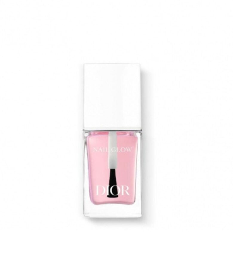 Dior Nail Glow, più di uno smalto trasparente