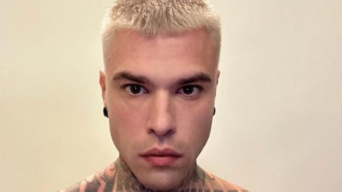 Fedez, salta l’intervista a Belve per colpa della Rai: cosa sta succedendo?