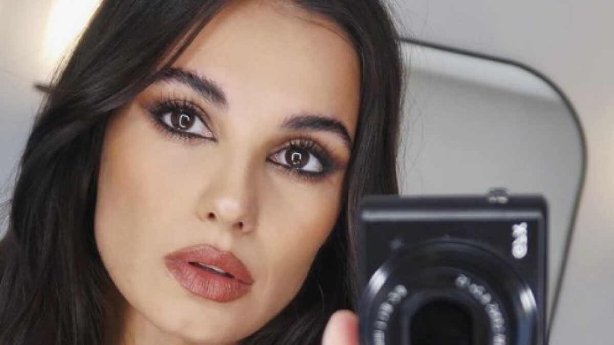 Francesca Chillemi “il meglio di questi giorni”, tra Viola come il Mare 2 e l’abito più Cool