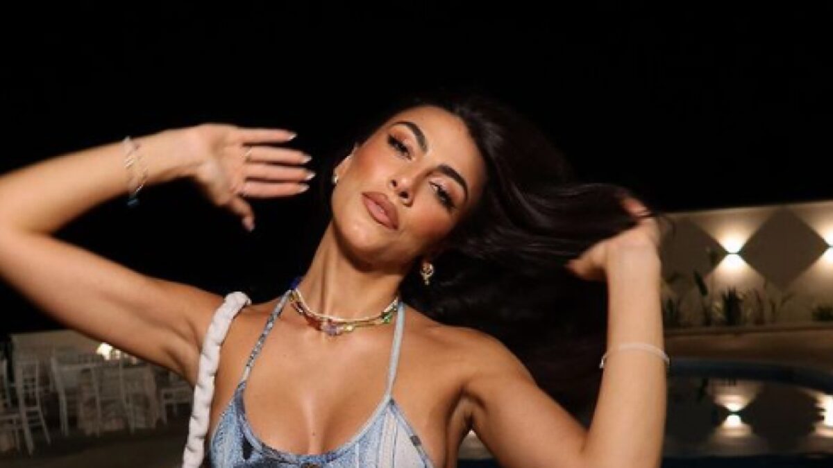 Giulia Salemi con il Look street super costoso: l’Outfit non è per tutti