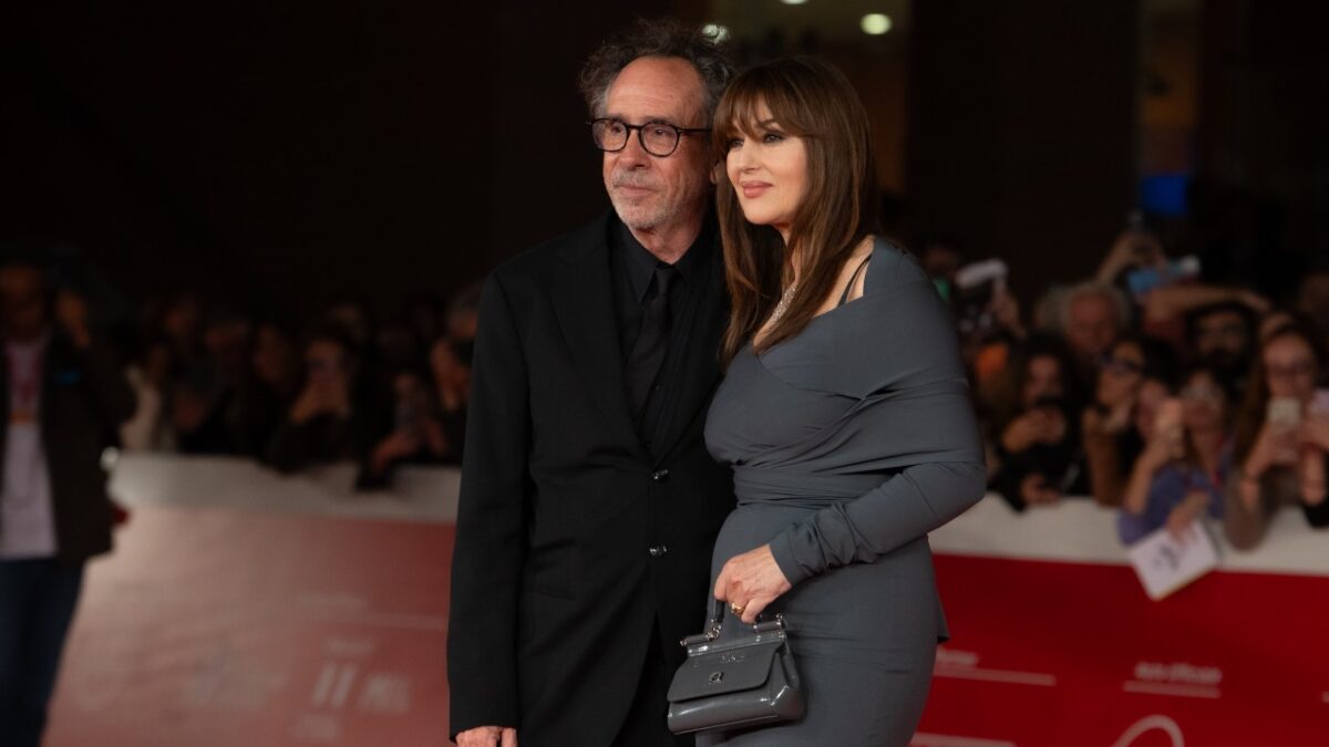 Monica Bellucci e Tim Burton sul Red Carpet del Festival dei Cinema di Roma: che coppia!