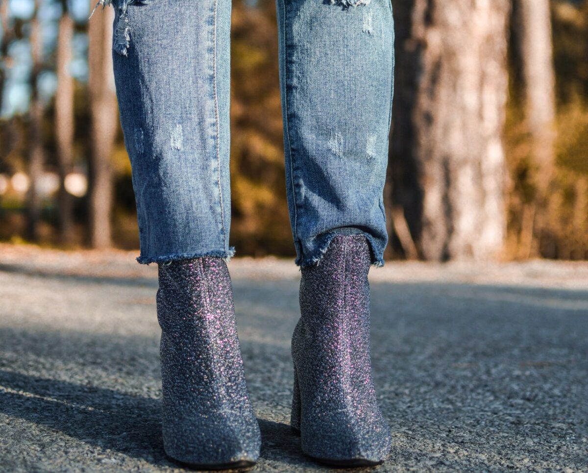 Galleria foto 'Questi sono i Jeans giusti per valorizzare il Lato B!' - foto 2