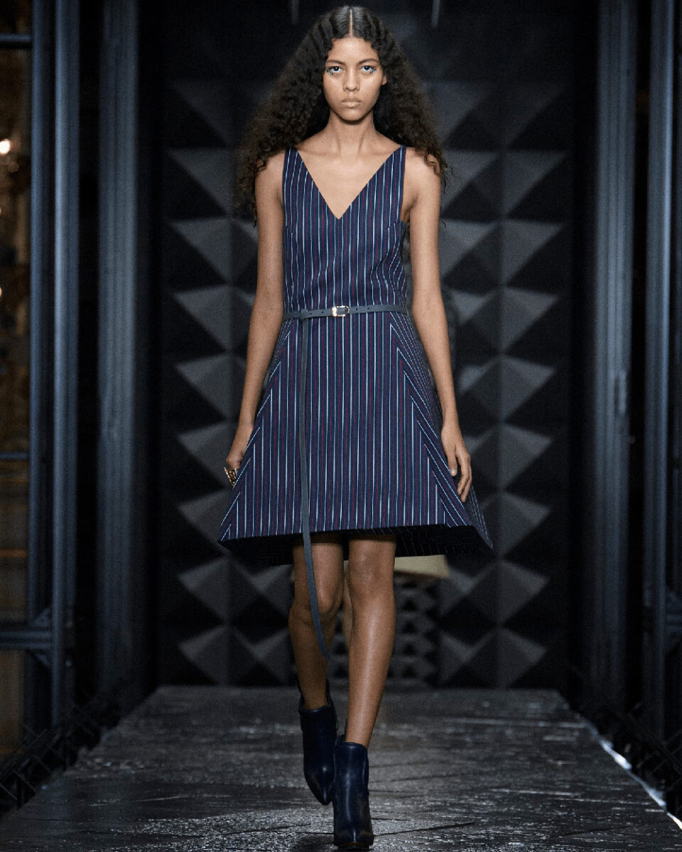 Galleria foto 'Gessato: la tendenza di stagione in 10 capi davvero pazzeschi' - foto 13