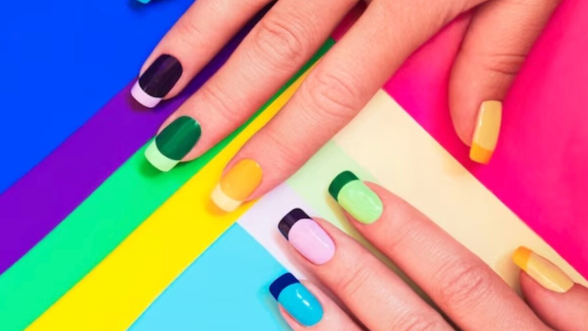 Le Manicure bicolor sono il trend del momento: 5 nail art davvero pazzesche da copiare subito!