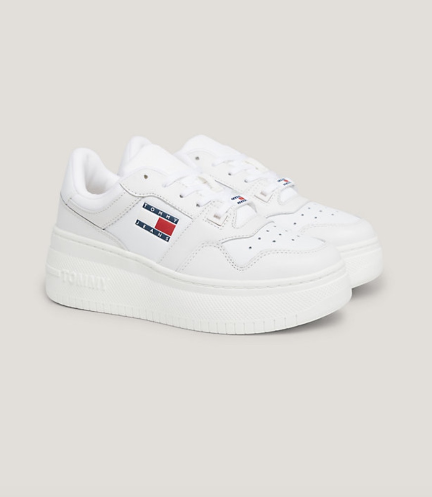 Galleria foto 'Sneakers Platform, 5 imperdibili modelli per l’autunno' - foto 4