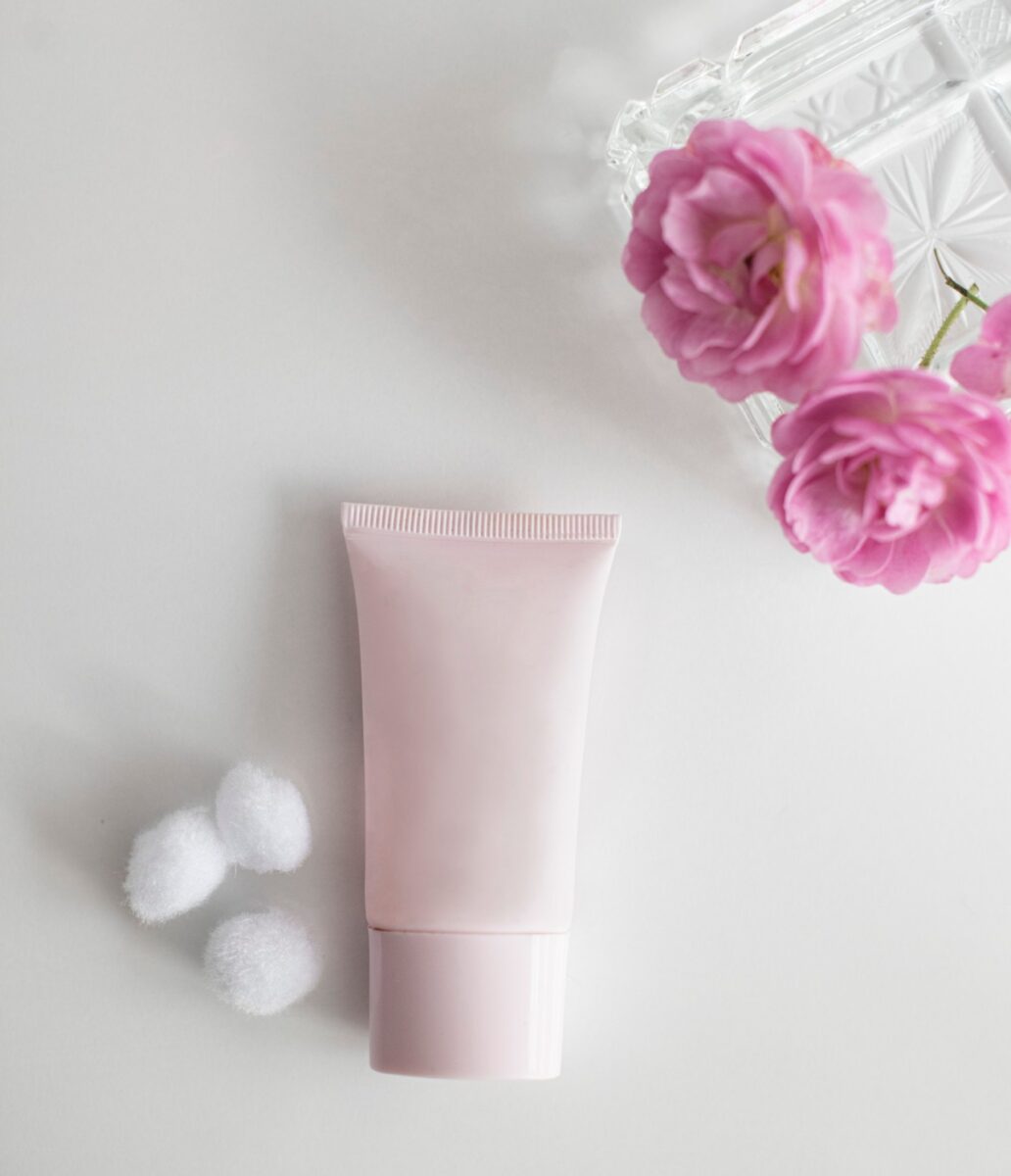 Galleria foto 'Ecco perché Struccarsi la Sera è davvero importante, fai molta attenzione!' - foto 1