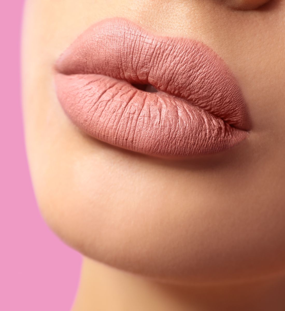 Galleria foto 'Trucco da ufficio: 5 idee e tips per essere perfette a lavoro!' - foto 1